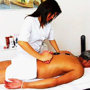 Telephones  of parlors happy ending massage  in Le Mans  (FR) 